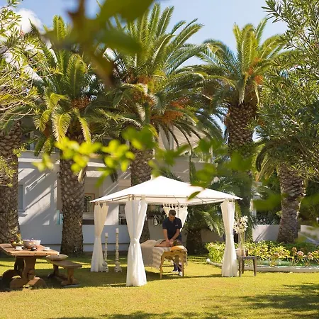 Mandraki Village Boutique 4*