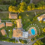 Szálloda Mandraki Village Boutique 4*
