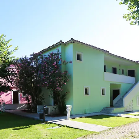 Mandraki Village Boutique 4* Koukounaries