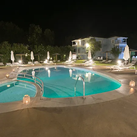 Ξενοδοχείο Mandraki Village Boutique Κουκουναριές