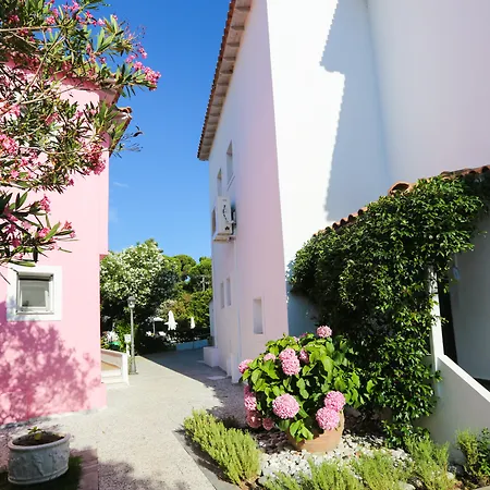 Mandraki Village Boutique 4* Koukounaries