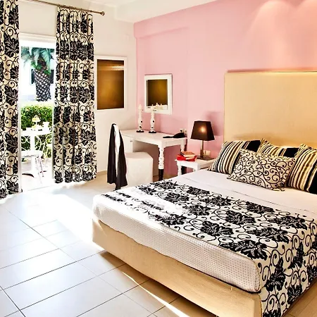 Mandraki Village Boutique 4*