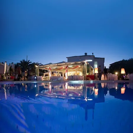 Mandraki Village Boutique קוקונאריס