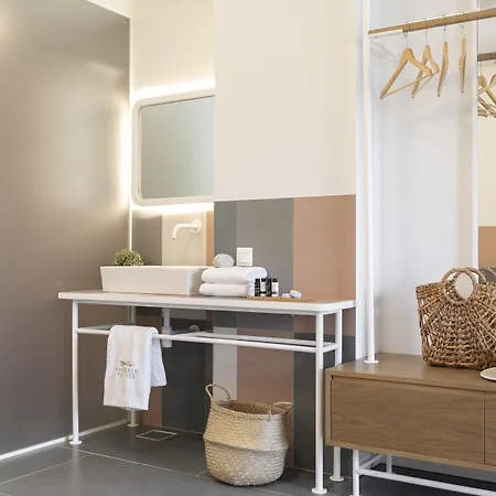 Mandraki Village Boutique מלון קוקונאריס