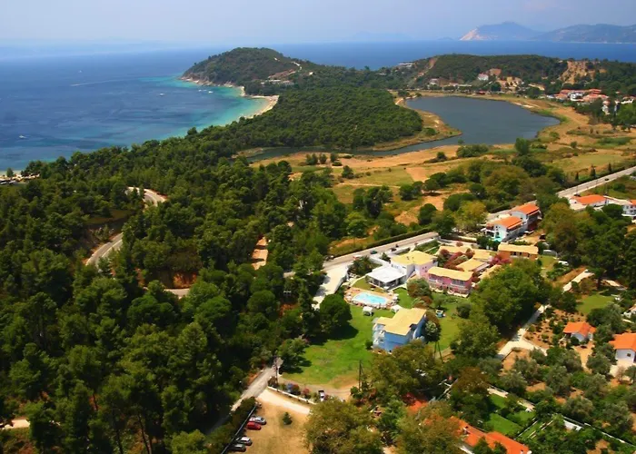 Ξενοδοχείο Mandraki Village Boutique Κουκουναριές