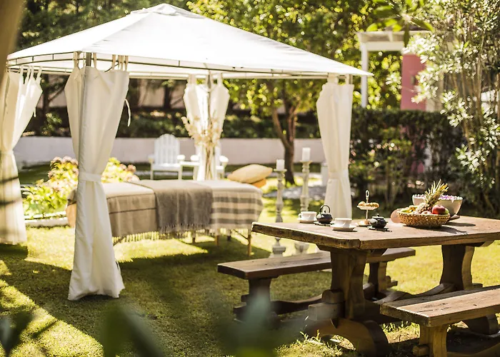 Mandraki Village Boutique Κουκουναριές