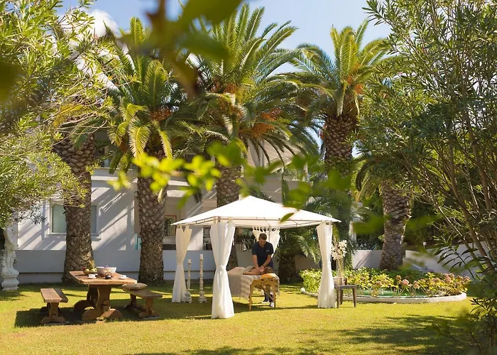 Mandraki Village Boutique 4*