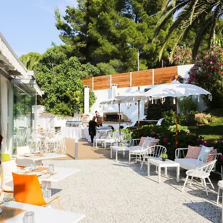 Mandraki Village Boutique 4* Koukounaries