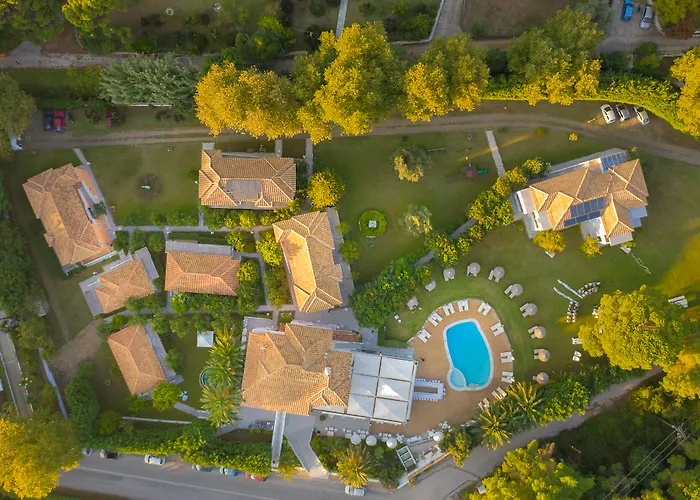 Hotel Mandraki Village Boutique 4*