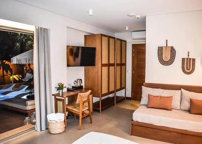 Hotel Mandraki Village Boutique 4*