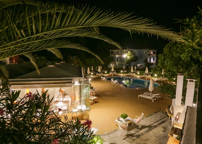 Mandraki Village Boutique 4*