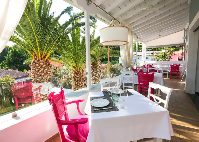 Mandraki Village Boutique