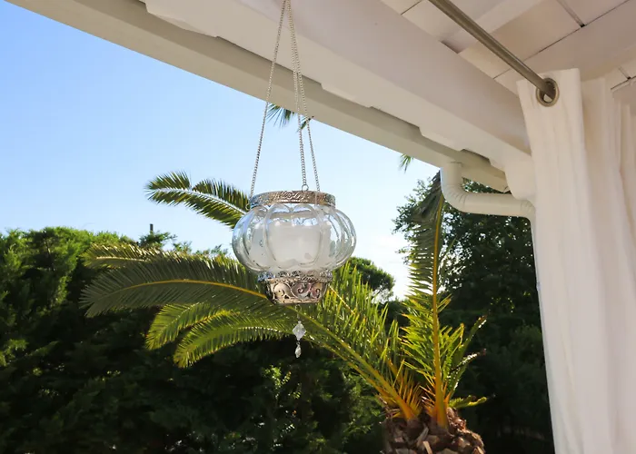 Mandraki Village Boutique