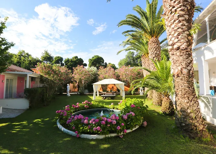 Mandraki Village Boutique Koukounaries