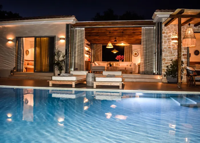 Hotel Mandraki Village Boutique